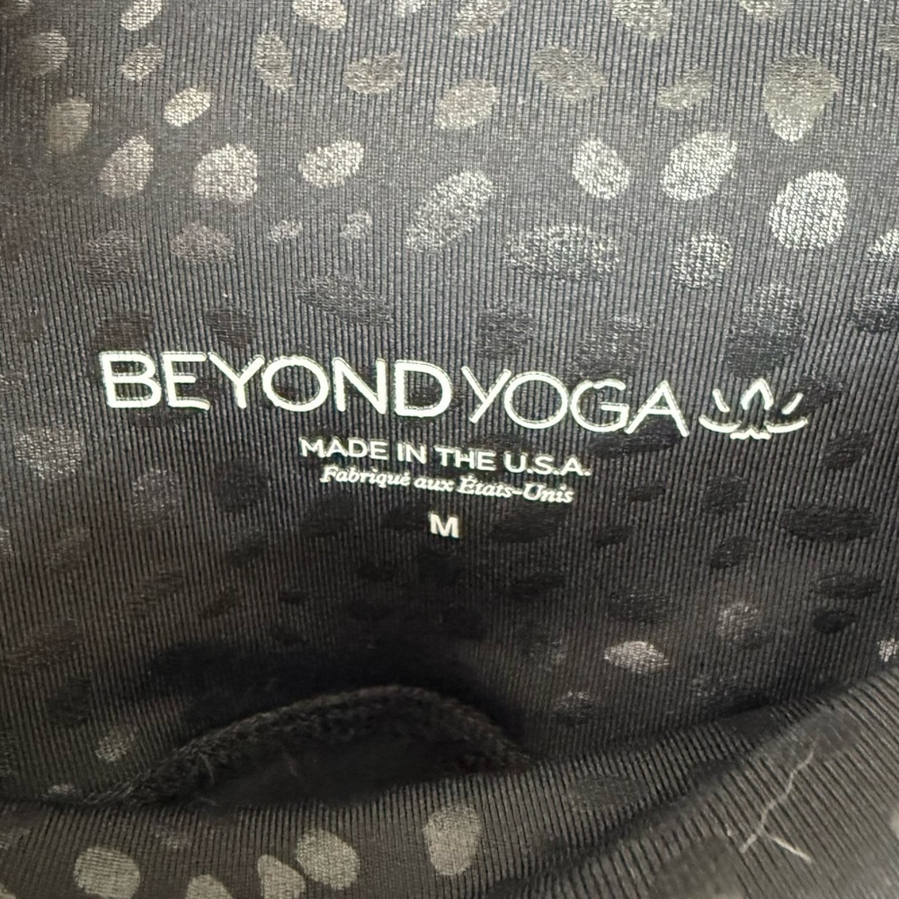 Beyond Yoga Shiny Sportflex High Waisted Midi Legging Black Feline Foil Medium - Picture 6 of 9